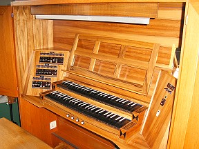 Orgelspieltisch